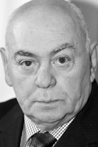 Анатолий Равикович